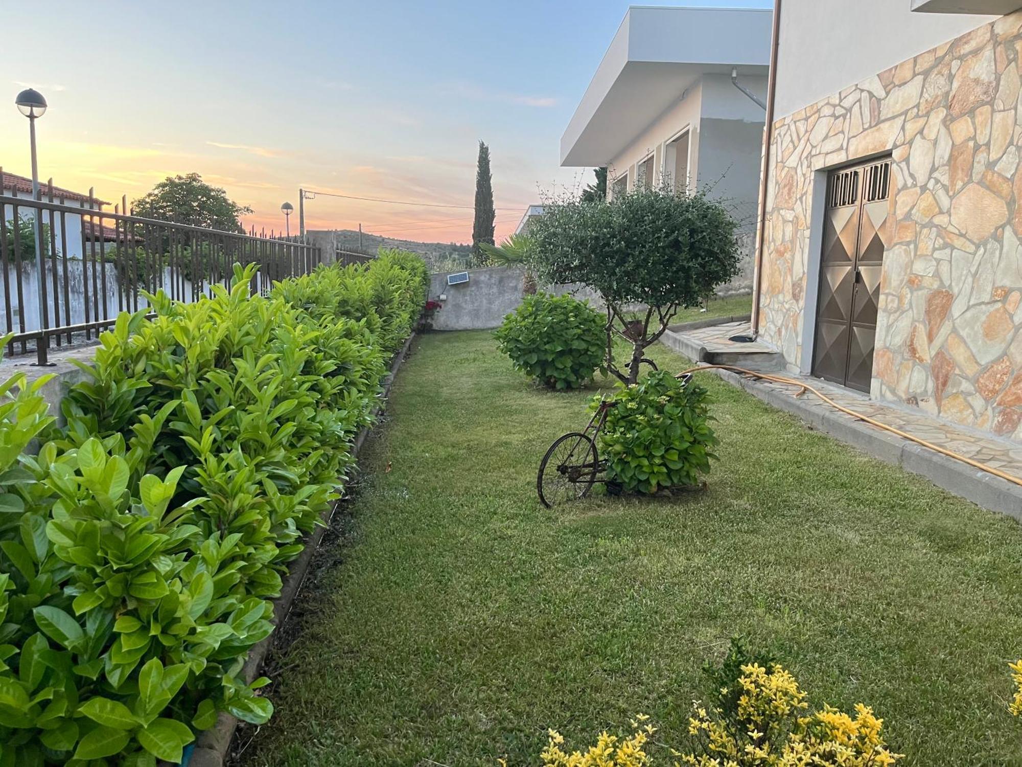 Alojamento, Chelas Rural Al Mirandela Exteriér fotografie